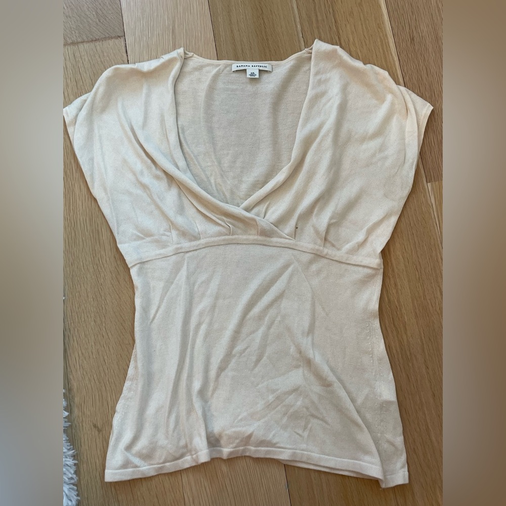 banana republic cream knit top